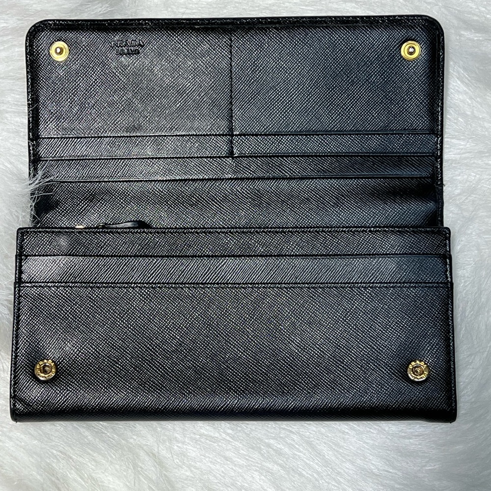 Authentic Prada Ribbon Saffino Leather Bifold Wallet - Picture 4 of 12